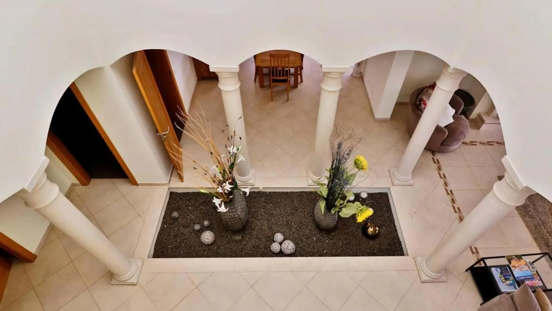 Villa Varandas Do Lago 5 Bedroom Villa Private Pool Table Tennis A Few Minutes Drive Between Vale Do Lobo And Quinta Do Lago