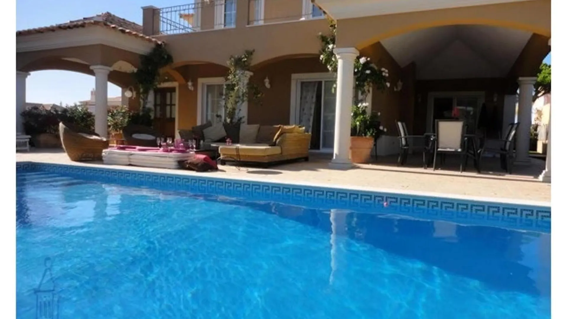 Villa Varandas Do Lago 5 Bedroom Villa Private Pool Table Tennis A Few Minutes Drive Between Vale Do Lobo And Quinta Do Lago