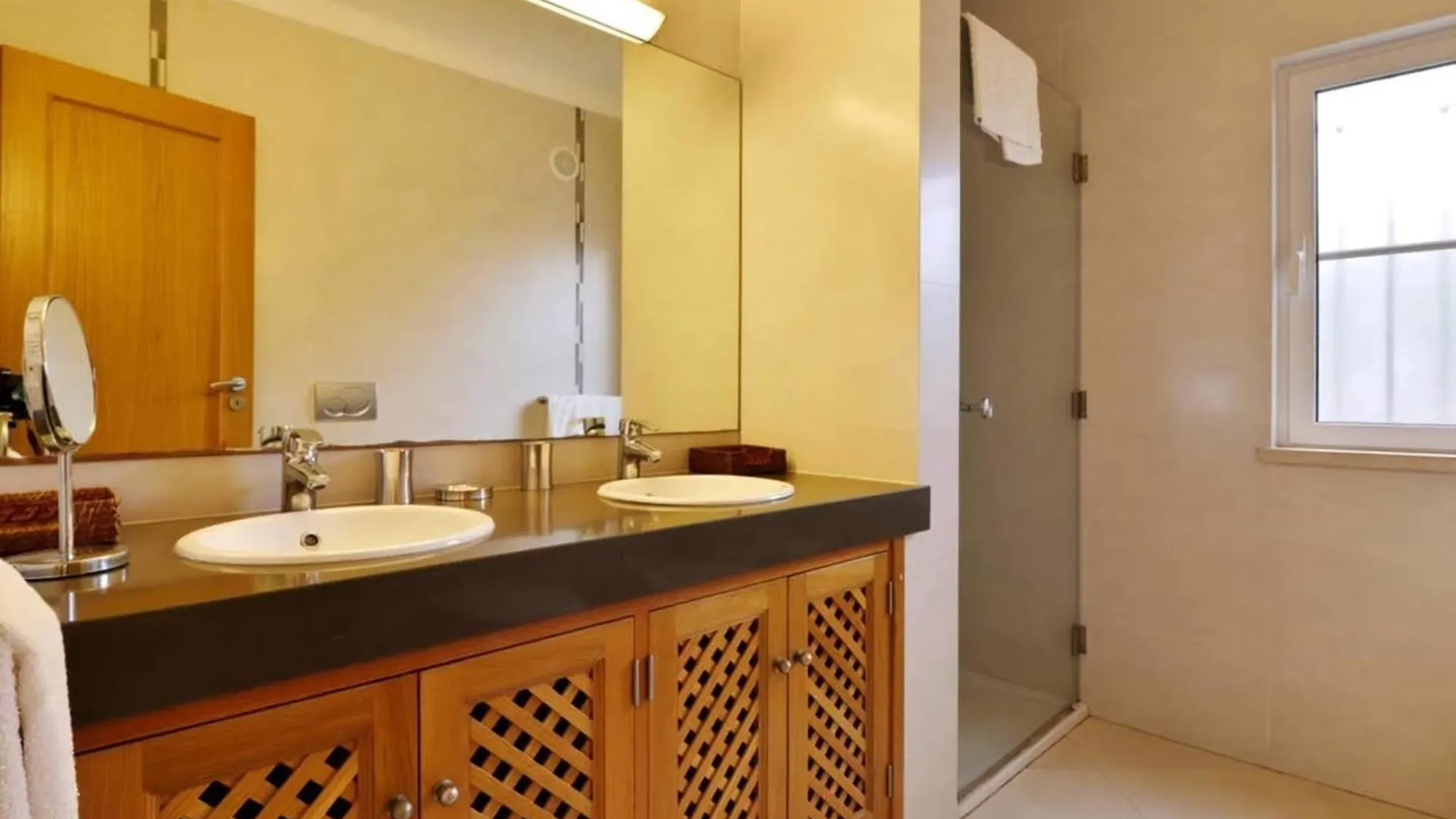 Villa Varandas Do Lago 5 Bedroom Villa Private Pool Table Tennis A Few Minutes Drive Between Vale Do Lobo And Quinta Do Lago Portugal